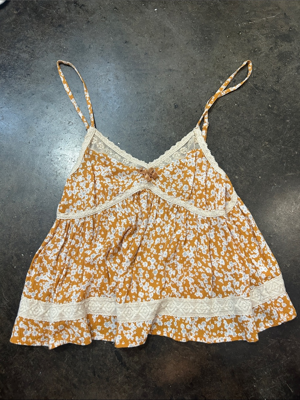 Aeropostale Mustard Floral Lace-Trimmed Spaghetti-Strap Camisole
